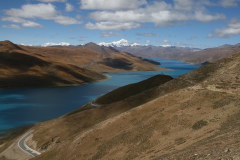 Yamdrok Tso -Scorpion - Turquoise Lake